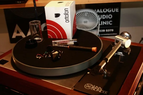 LP12 with Ortofon 2M Black MM