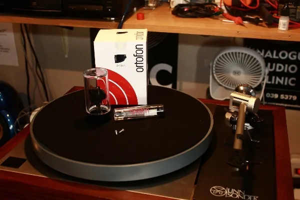 LP12 with Ortofon 2M Black MM